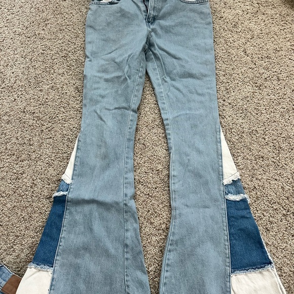 Show Me Your MuMu Blue and White Flare Jeans - Picture 1 of 4